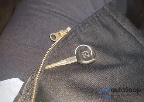 1996 Honda Odyssey из США, поврежденный, VIN RA11144269